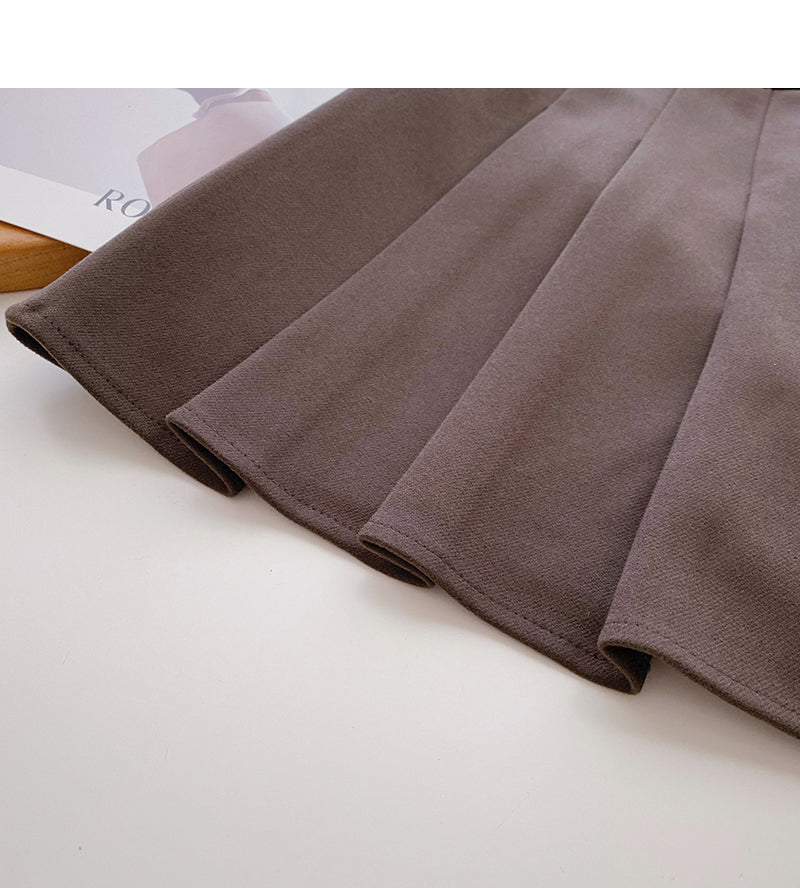 Jupe plissée taille haute style Hong Kong 5592