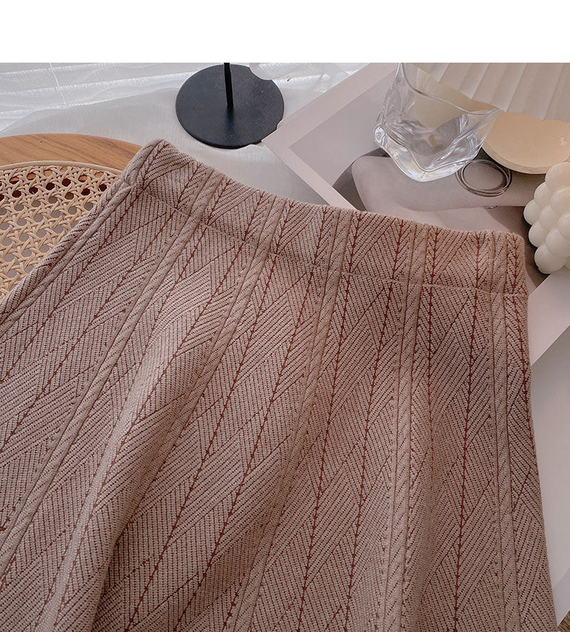 Korean casual and versatile, slim A-shaped skirt  5714
