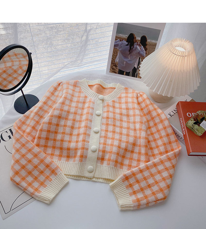 Small aging short long sleeve Knitted Top  6439