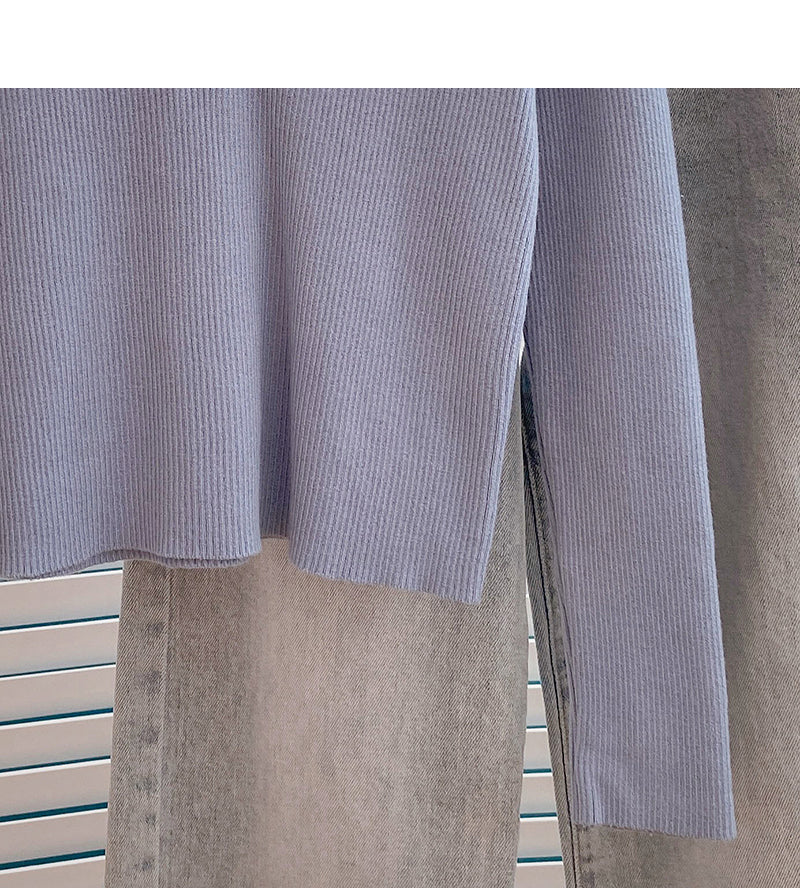 Kurzer Slim-Fit-Pullover mit Farbblockierung 6491