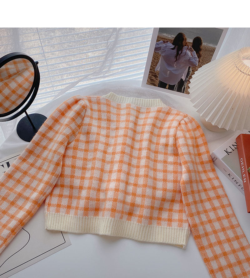 Small aging short long sleeve Knitted Top  6439