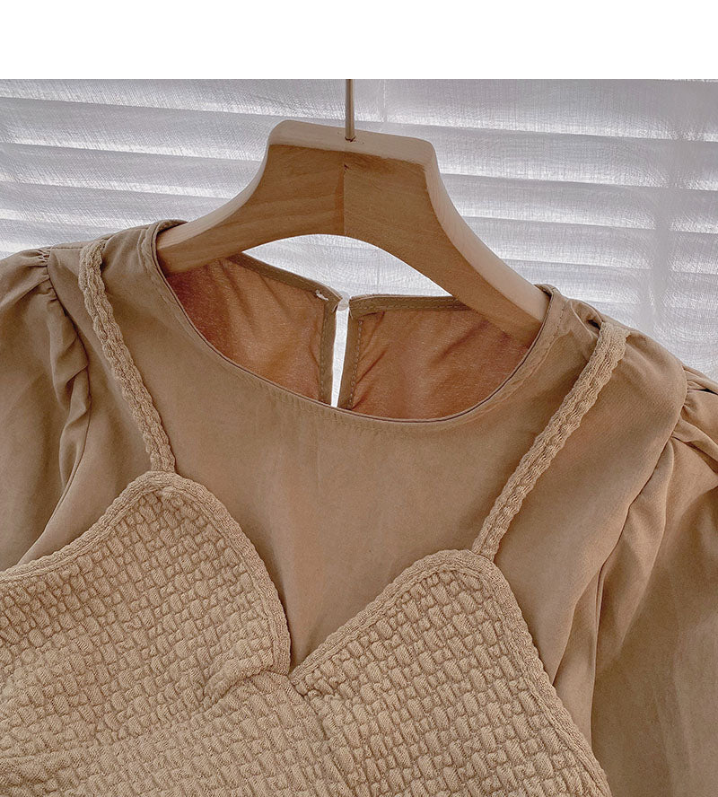 The new Korean design feels thin, short long sleeved top  6272