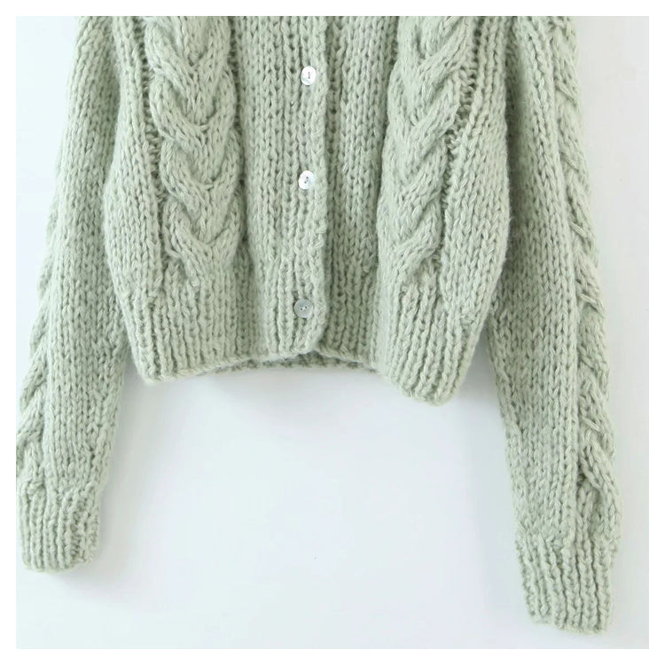 New lazy style round neck single breasted twist sweater  7321