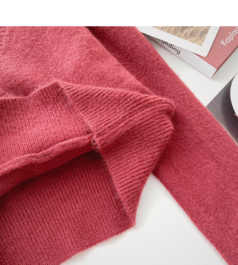 Long sleeved knitted sweater is thin and fashionable  6079