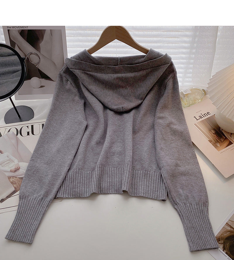 Cardigan tricoté à manches longues et capuche 6578