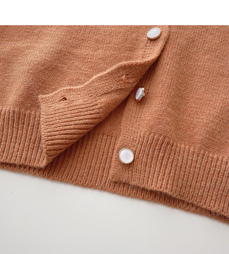 Western style retro embroidered doll neck short long sleeve Knitted Top  5969