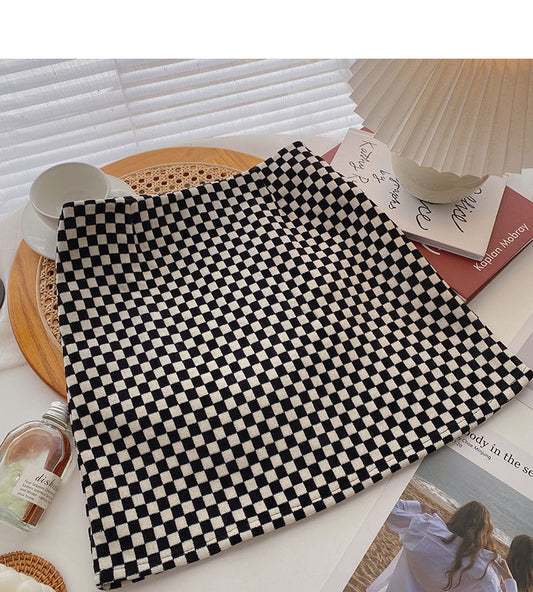 Retro chessboard plaid skirt with slim waist  5344