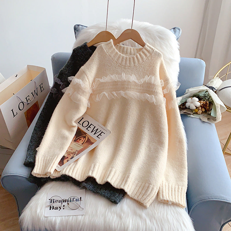 Temperament lace stitched crew neck sweater  5258