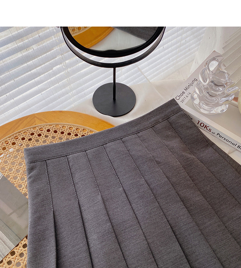 Pleated skirt is a popular solid color high waist A-line skirt  5357