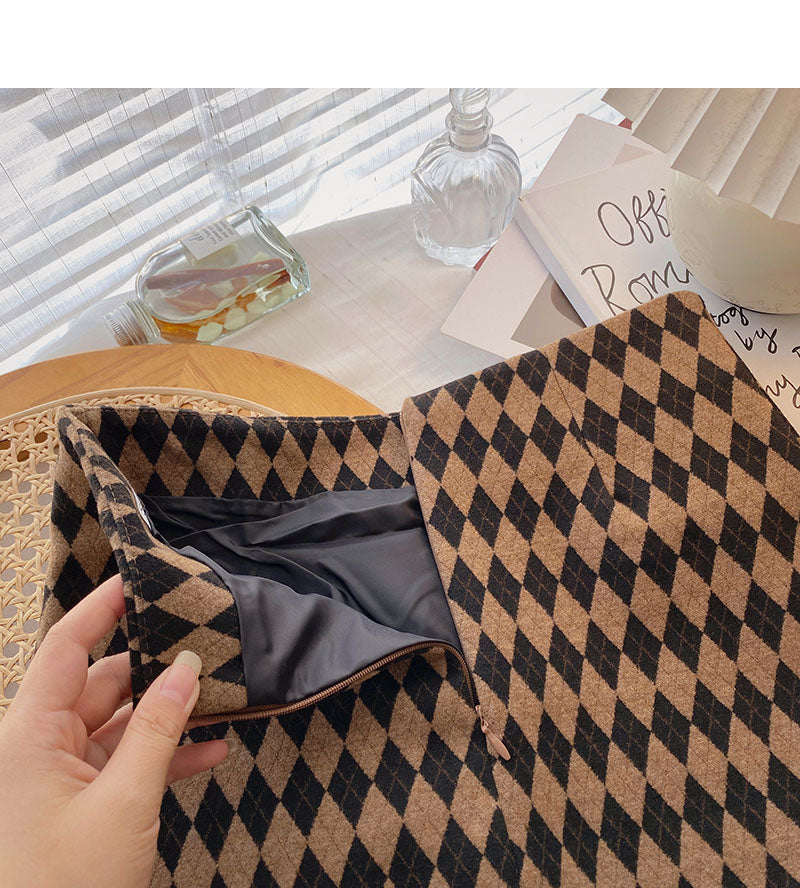 Hong Kong style retro fashion color matching Plaid thin high waist skirt  5343