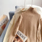 Vintage Strickjacke mit Stehkragen und Knöpfen 5138