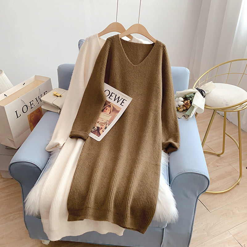 Strickkleid mit V-Ausschnitt 5027