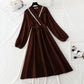Neu Schmales Cordkleid 4753 mit altersreduzierendem Rüschen
