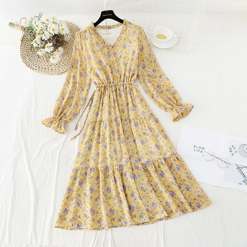 The new French retro minority dress has a drawcord at the waist  4572