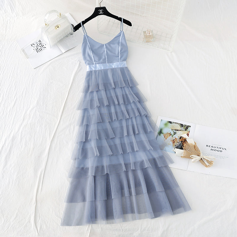 The new waist is slim, and the mesh cake skirt is long  4389