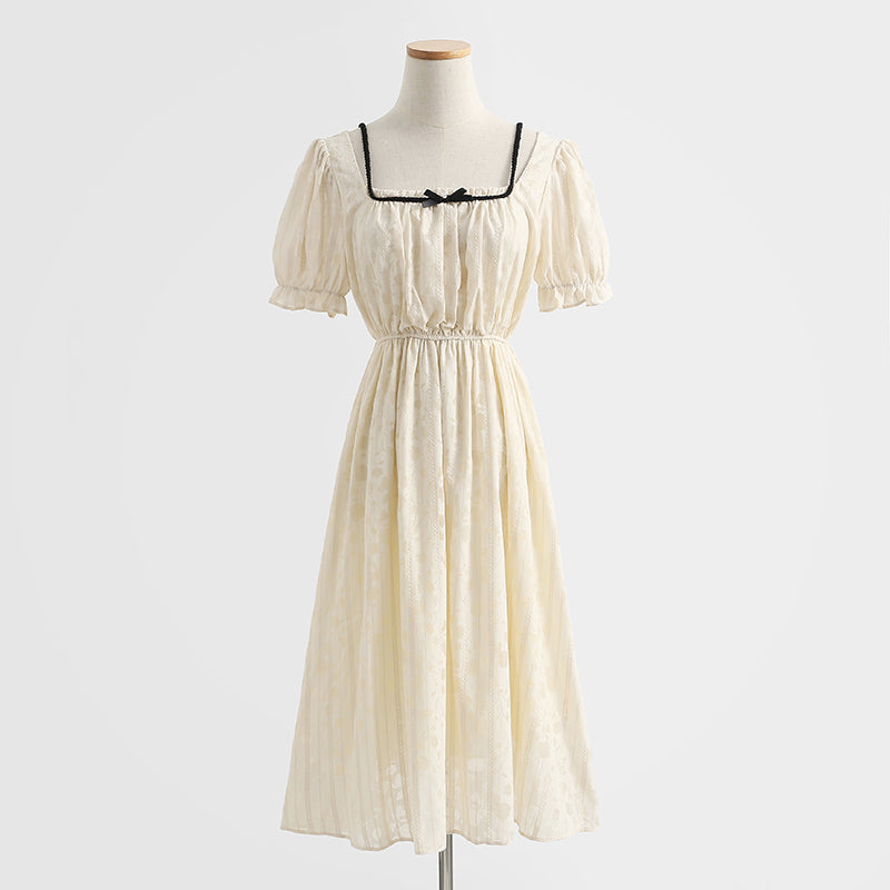 Kikyo Kleid für die erste Liebe im Nischendesign mit quadratischem Kragen 4292