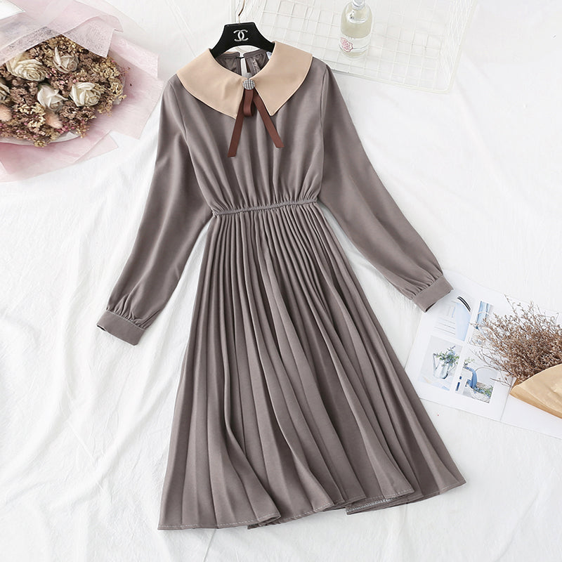 New sweet doll neck French retro pleat with a long skirt at the bottom  3908