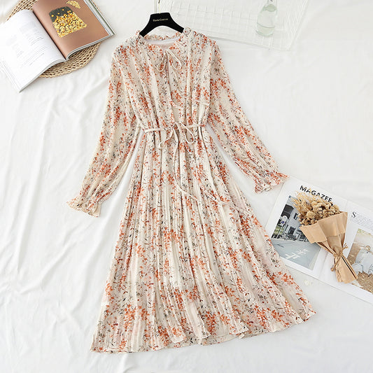 Die neue Taille ist schmal, französischer Retro-Wald-Chiffon-Langrock 4837