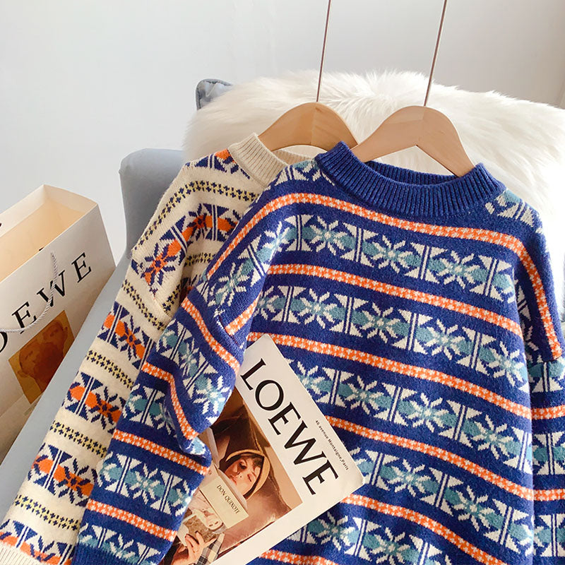 Rundhals-Weinlese-Jacquard-Pullover aus weichem, wachsartigem Material für Damen 5166