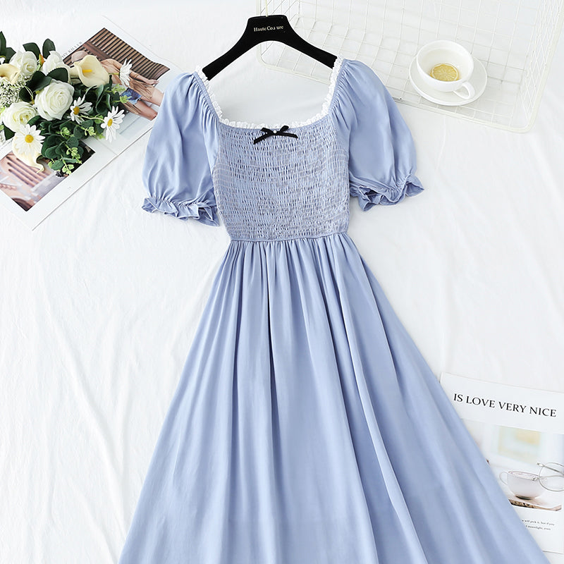 Französisches Retro-Kleid mit eckigem Ausschnitt und Blasenärmeln, Spitzenkante 4271