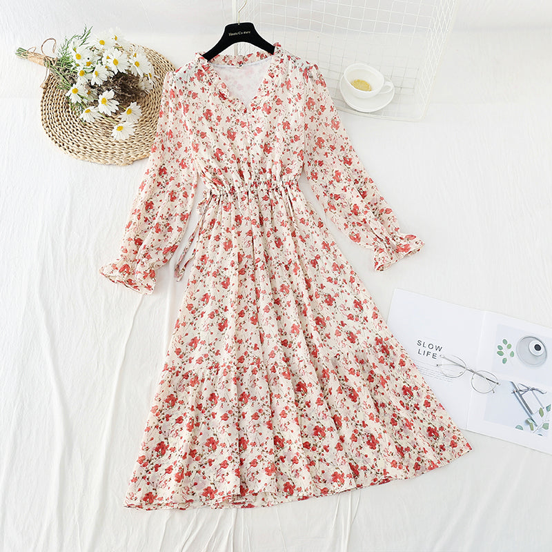 The new French retro minority dress has a drawcord at the waist  4572
