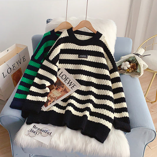 Pull rayé noir et blanc à la mode, haut de style étranger 4943