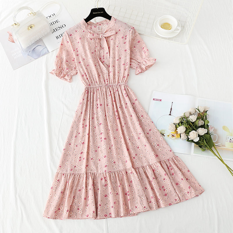 Kleines Blumenkleid aus französischem Chiffon 4903