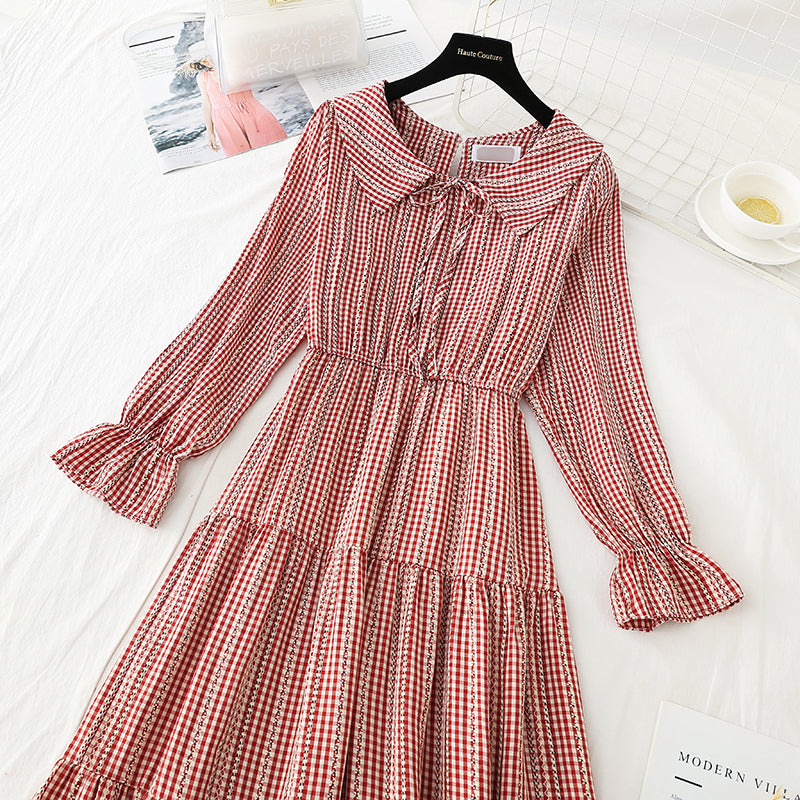 Neues dünnes französisches Karokleid mit hoher Taille für Damen 4220