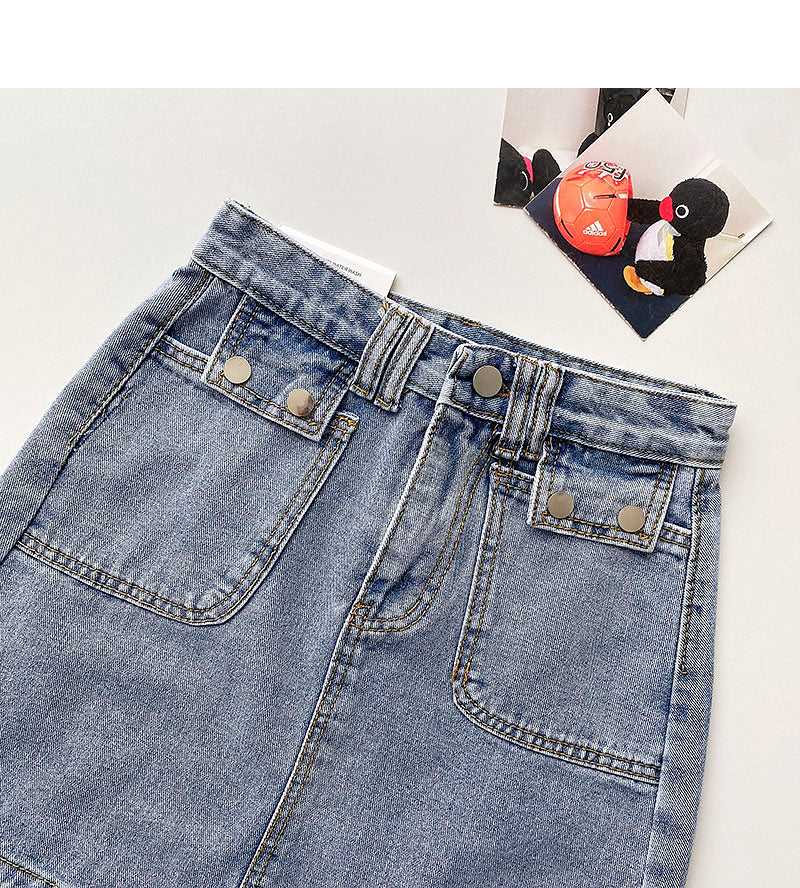 The new Korean small pocket design shows a thin hip wrapped denim skirt  5331