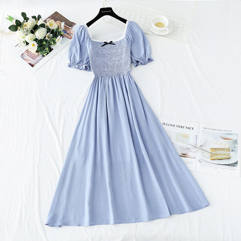Französisches Retro-Kleid mit eckigem Ausschnitt und Blasenärmeln, Spitzenkante 4271