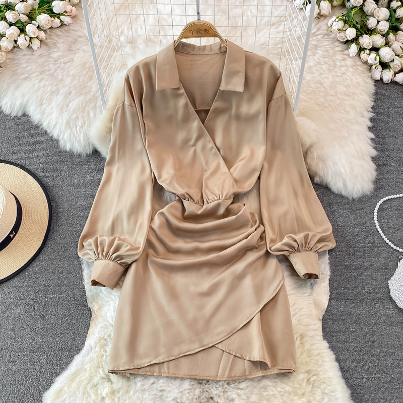 Lapel waistband slim pleated buttock bottomed dress  3752