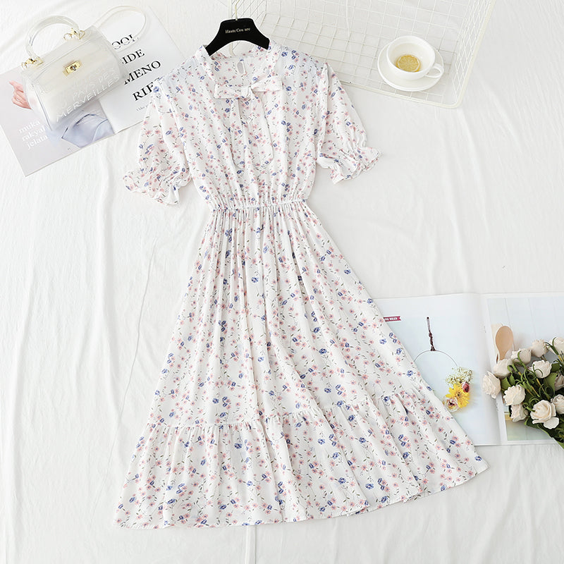 Kleines Blumenkleid aus französischem Chiffon 4903