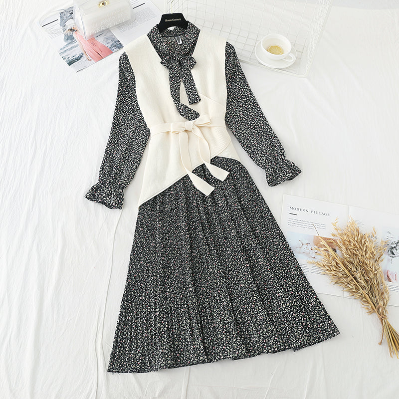 Suit knitted vest Pleated Chiffon Skirt two piece long skirt  3909