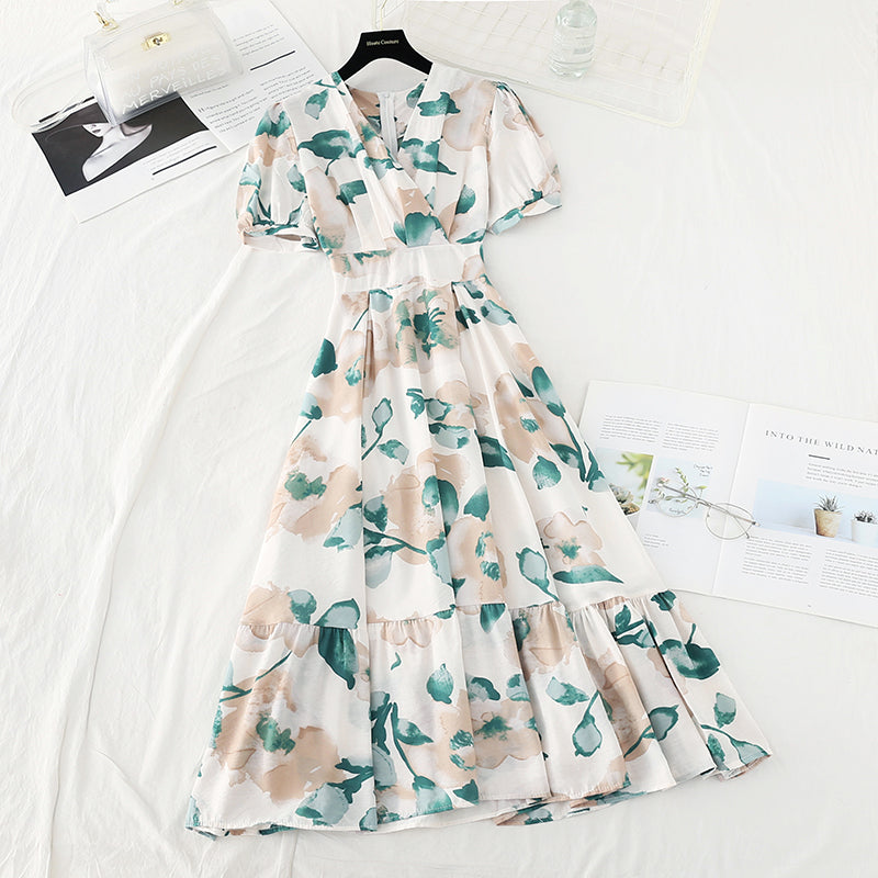 V-neck bubble sleeves, slim waist, large hem and long skirt  4199