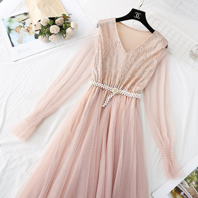 Slim waist and gentle dress  3810