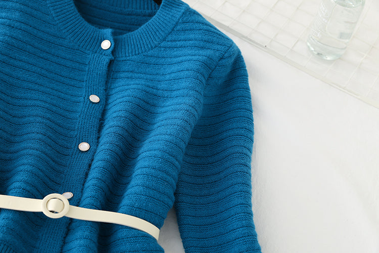 Pullover mit Spitzenrock Altersreduktionsanzug Mode Zweiteiler 3735