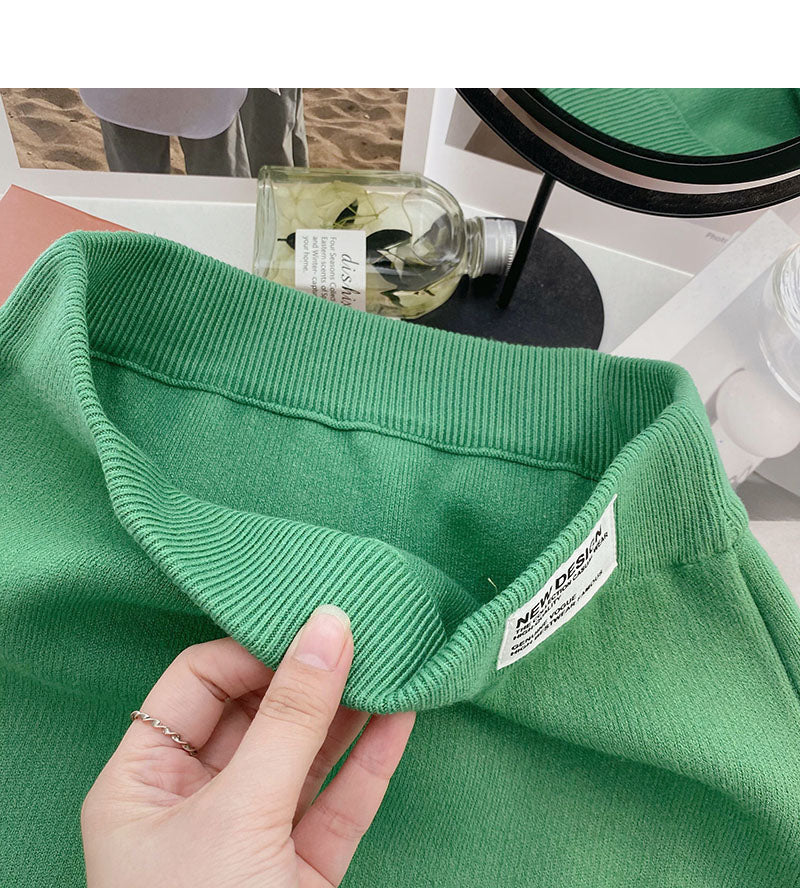 Korean version of A-line skirt with a high waist and a fork  5760