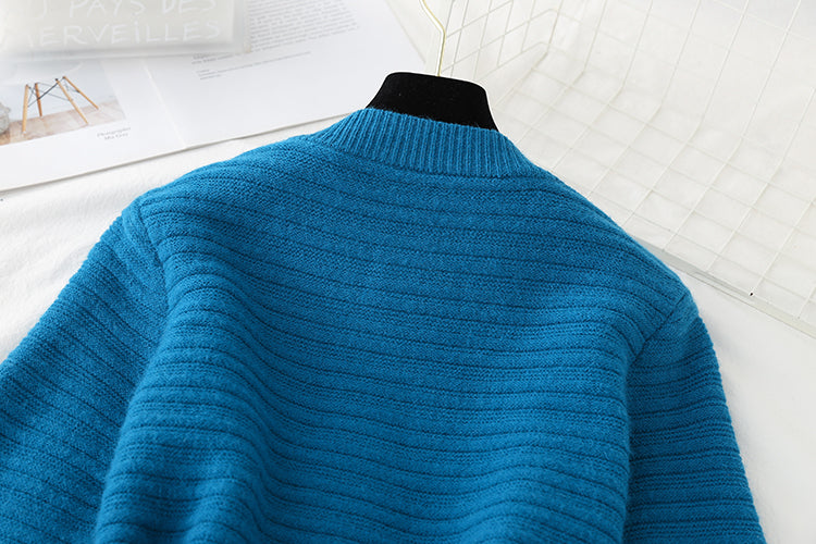 Pullover mit Spitzenrock Altersreduktionsanzug Mode Zweiteiler 3735