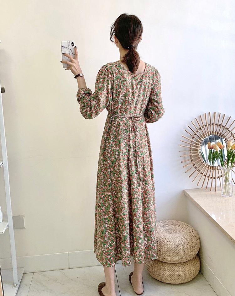 Knielanges Vintage-Blumenkleid mit eckigem Ausschnitt und Schnürung 3911