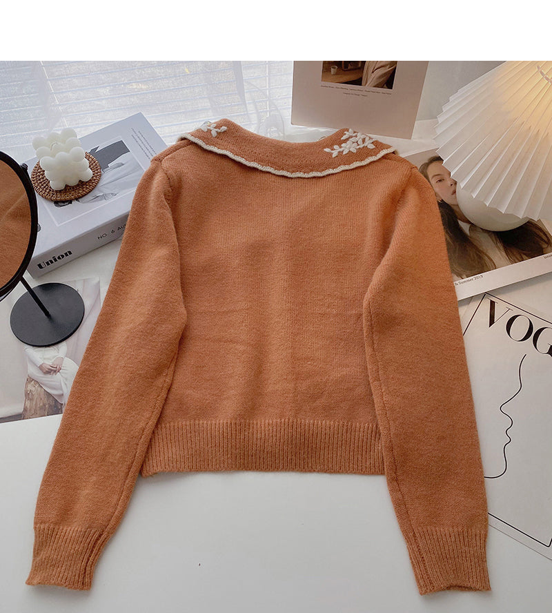 Western style retro embroidered doll neck short long sleeve Knitted Top  5969